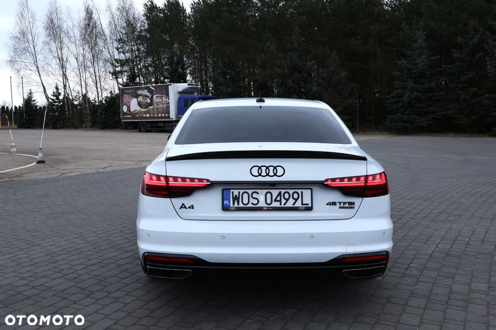 Audi A4 Limousine 45 TFSI quattro S tronic S line - 5