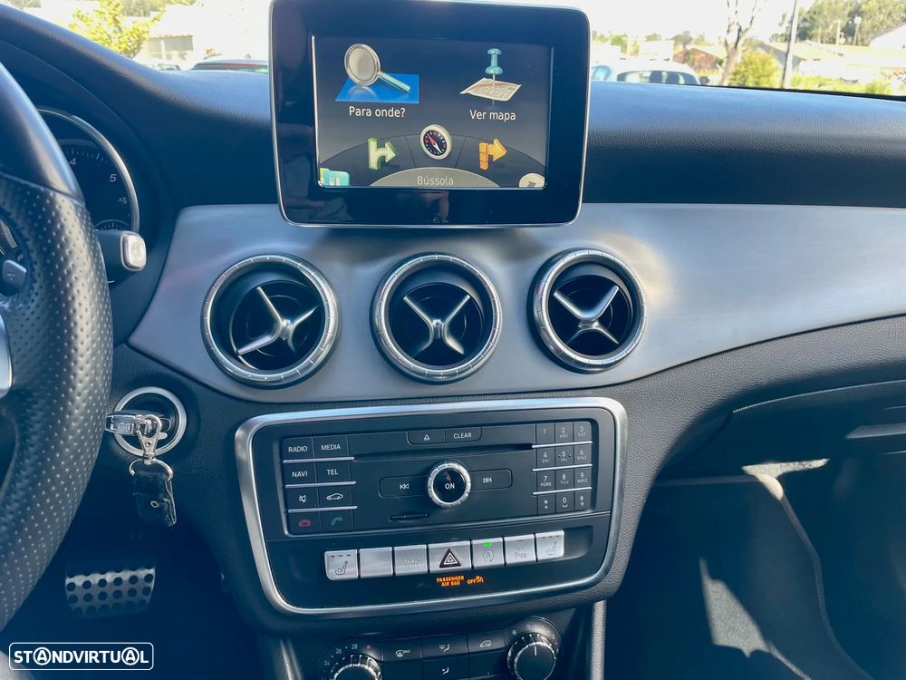 Mercedes-Benz CLA 220 CDi AMG Line Aut. - 12