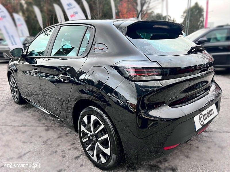 Peugeot 208 1.2 PureTech Style - 6