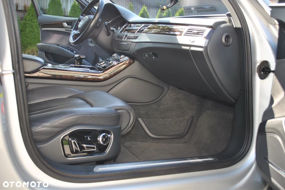 Audi A8 - 14