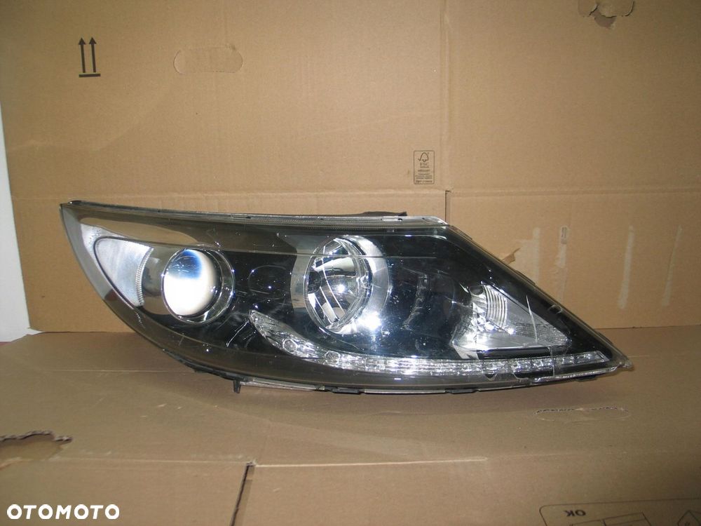 Lampa prawy przod xenon led kia sportage 3 III 92102-3U290 europa