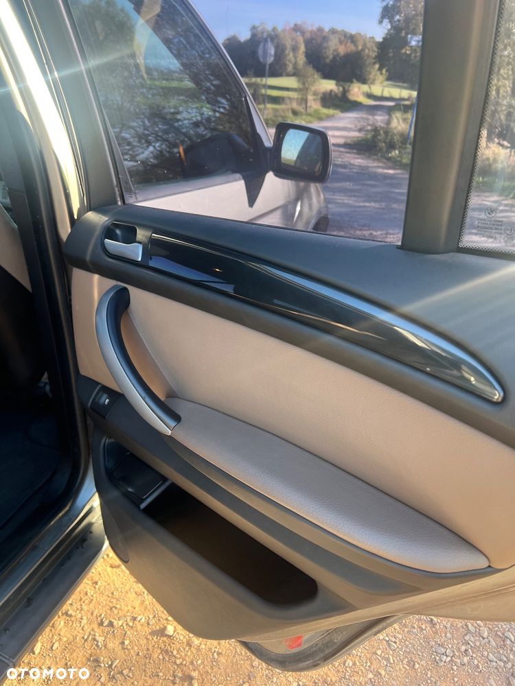 BMW X5 - 12