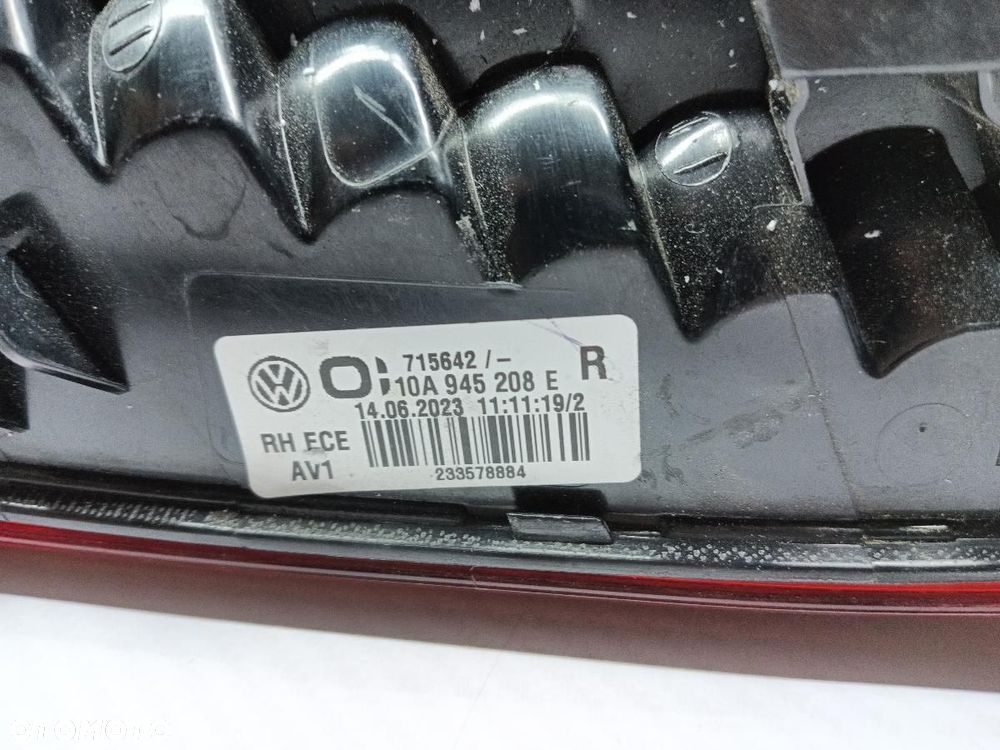 LAMPA TYŁ TYLNA PRAWA VW ID3 10A945208E - 11