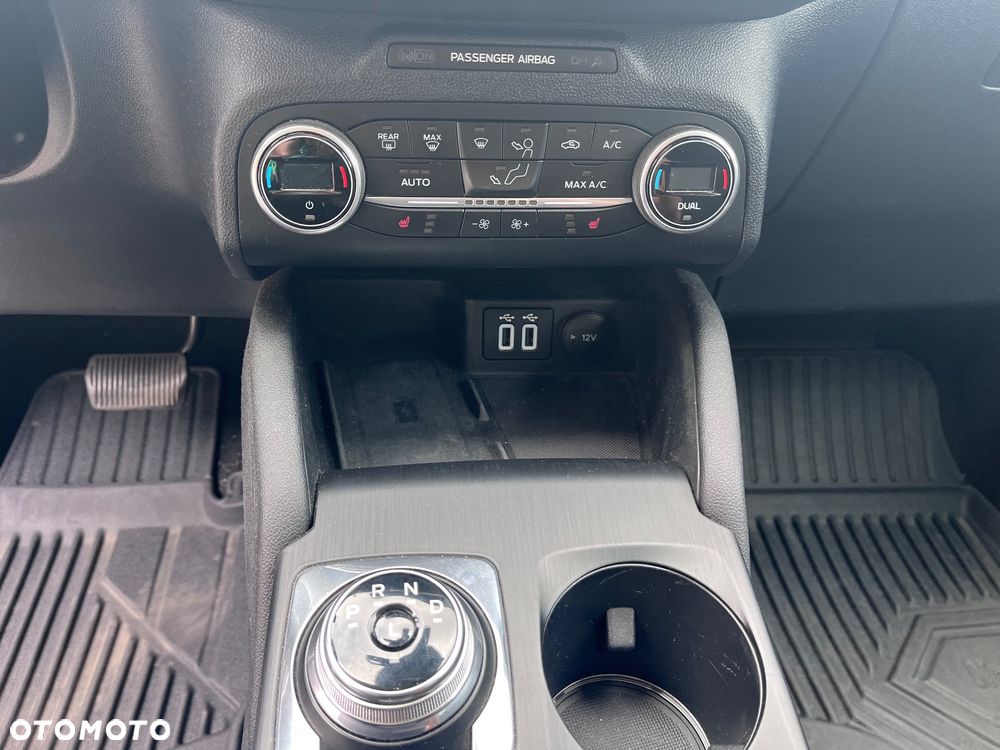 Ford Kuga 2.0 EcoBlue AWD Titanium - 13