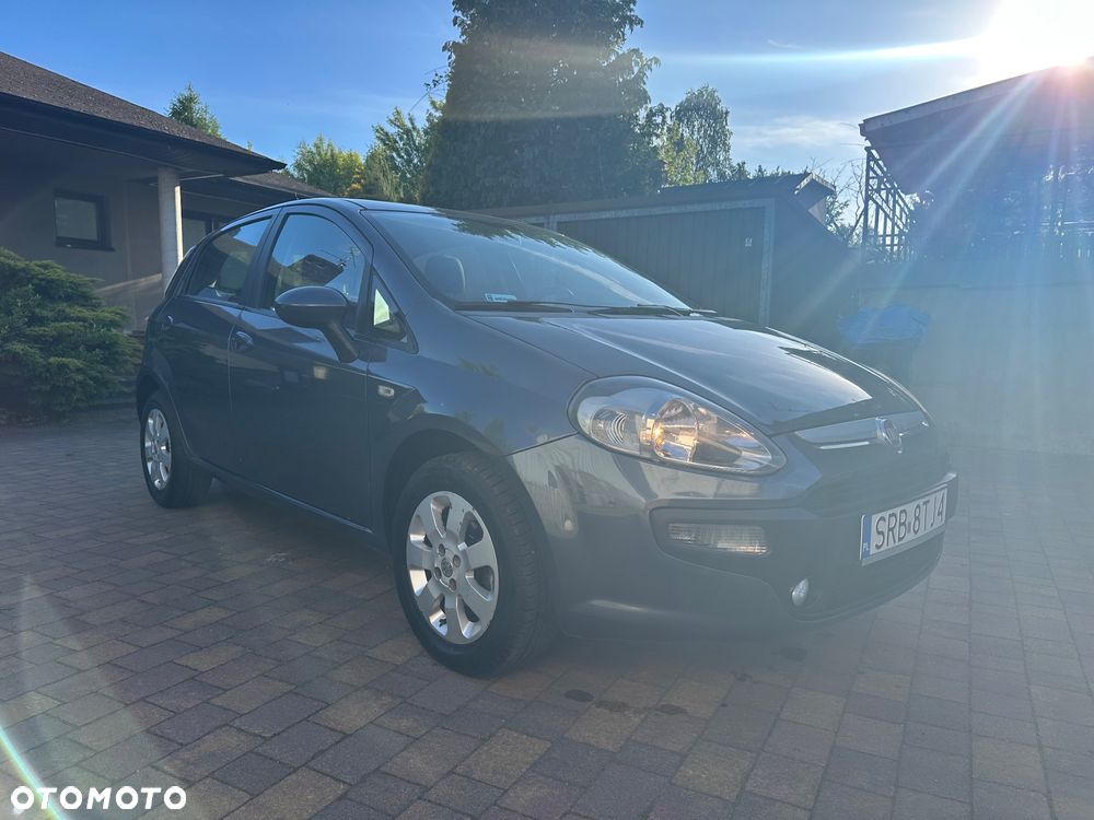 Fiat Punto Evo 1.4 8V Estiva Blue&Me Euro5 - 7