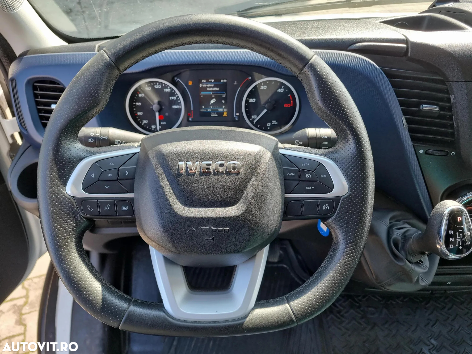 Iveco Daily - 12