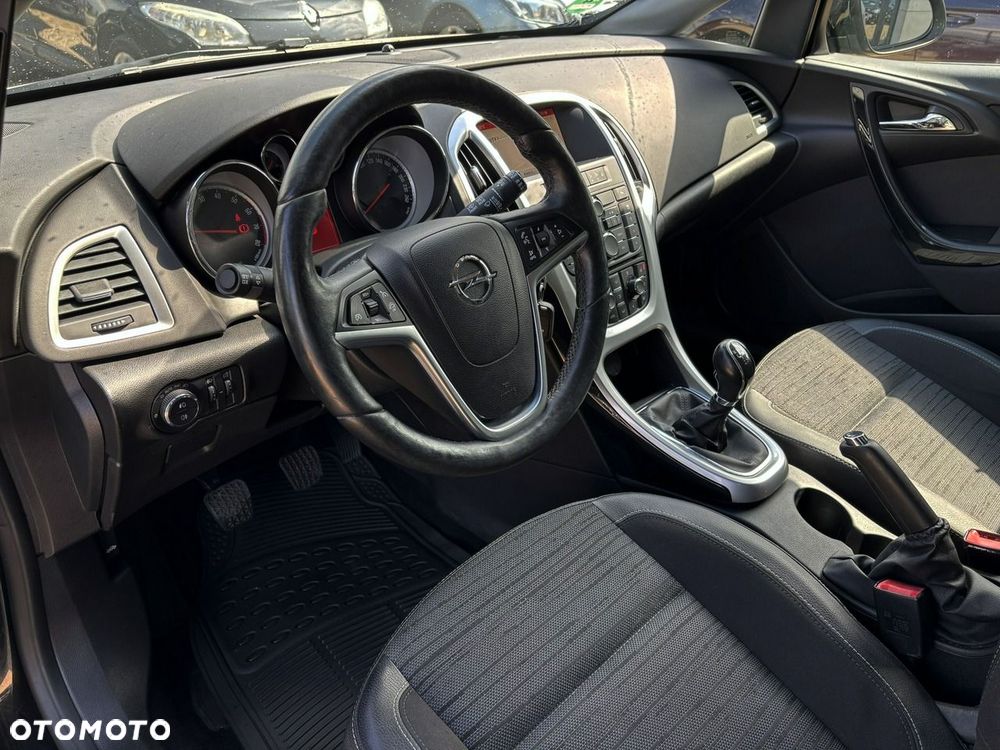 Opel Astra 1.4 Turbo Style - 14