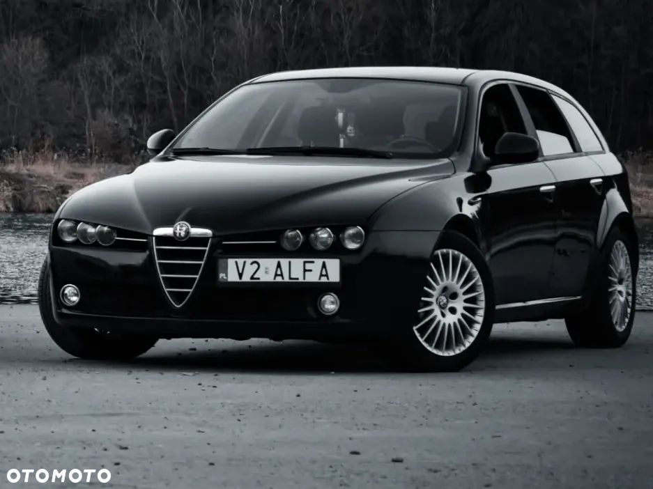 Alfa Romeo 159 Sportwagon 2.4JTDM Q4 Distinctive - 1