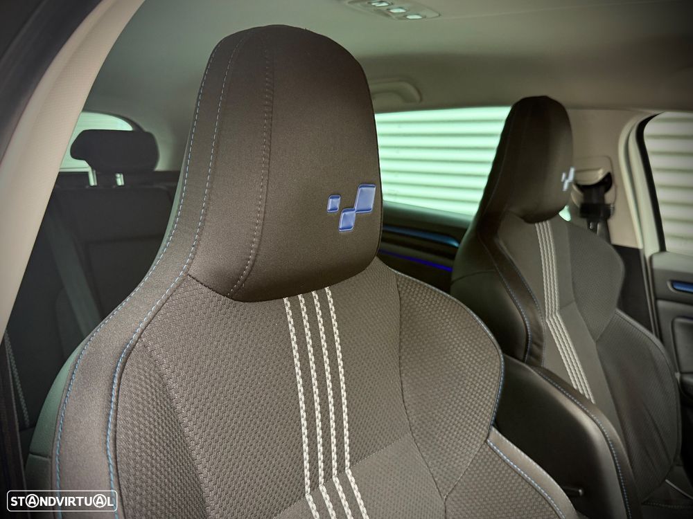 Renault Mégane Sport Tourer 1.6 dCi GT Line - 32