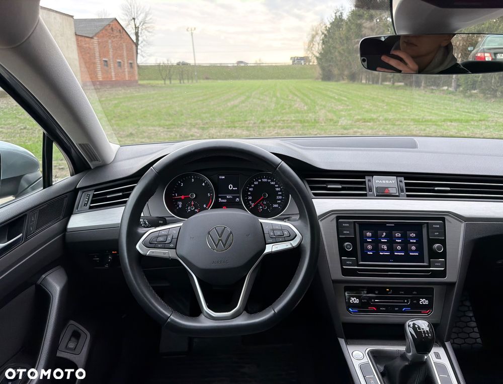 Volkswagen Passat 2.0 TDI EVO Essence - 8