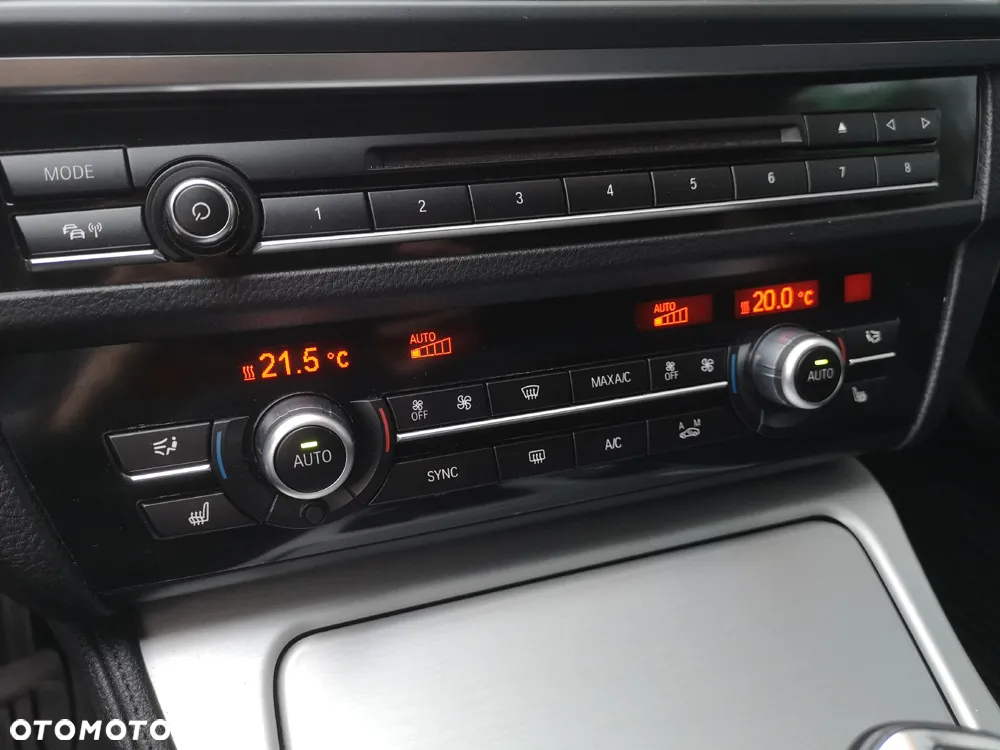 BMW Seria 5 520d Touring Modern Line - 20
