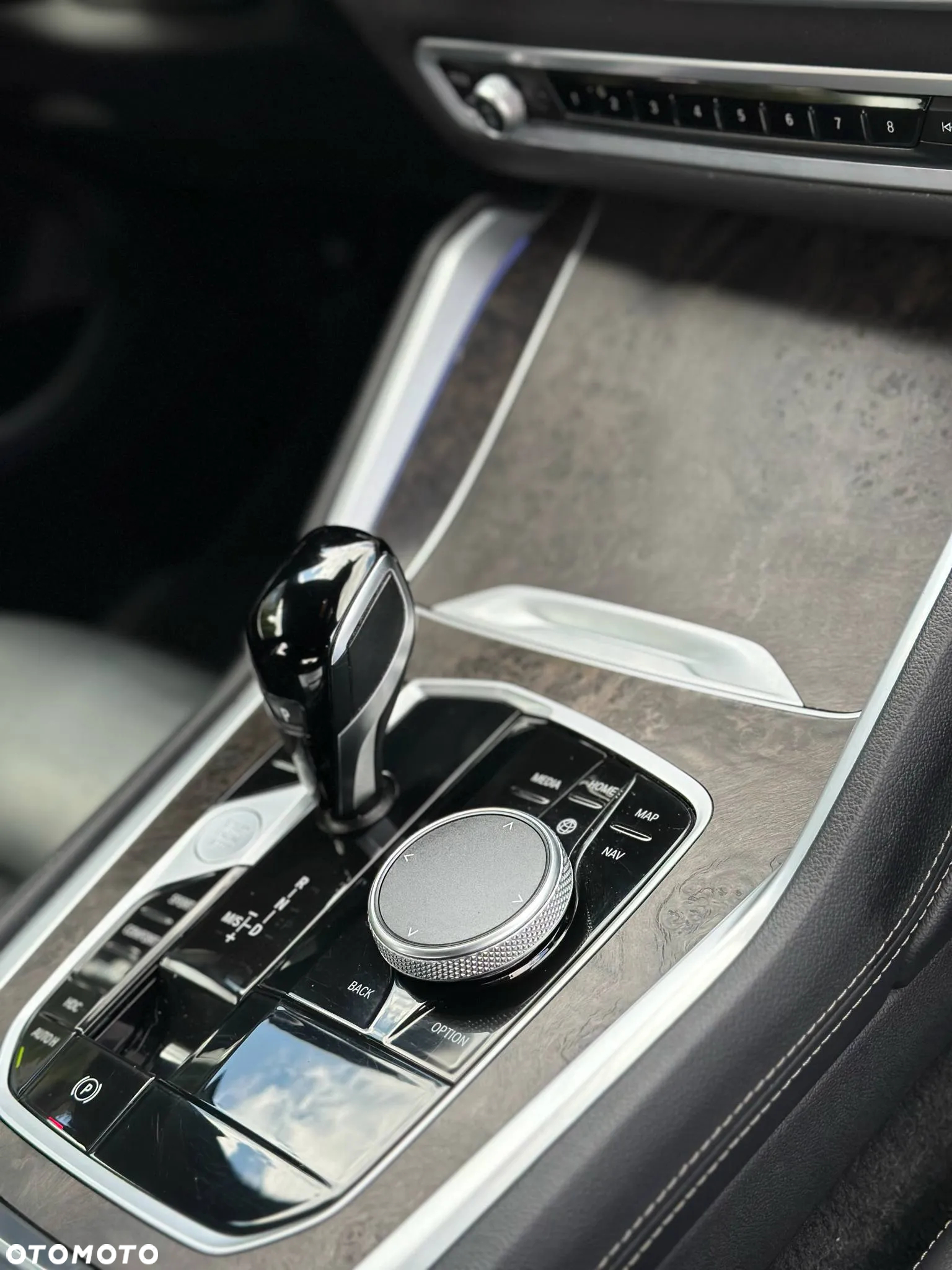 BMW X6 xDrive30d - 9