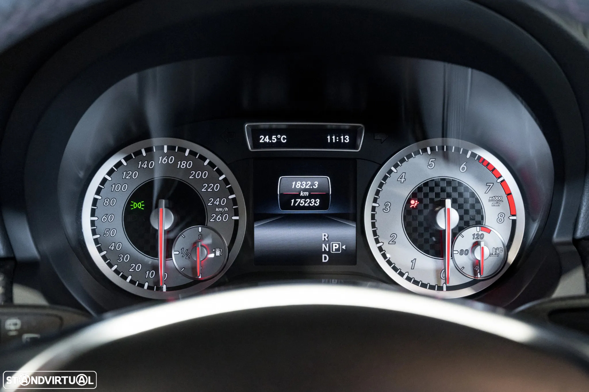 Mercedes-Benz A 180 7G-DCT AMG Line - 13
