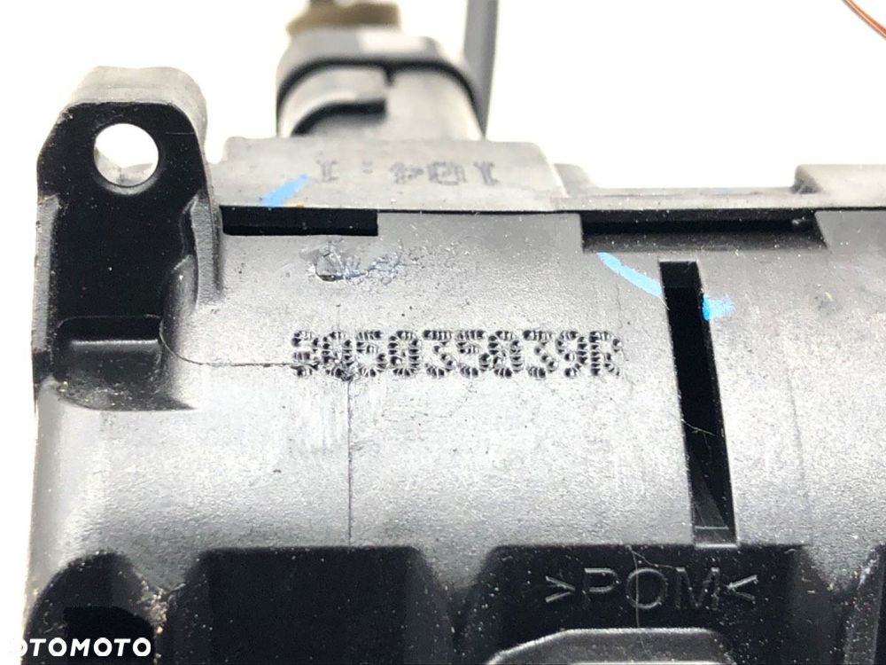 ZAMEK DRZWI LEWY PRZÓD  RENAULT MASTER III Skrzynia (FV) 2010 - 2022 2.3 dCi 165 FWD (FV0P, FV0U, - 4