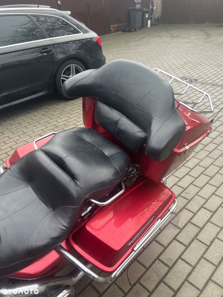 Harley-Davidson Touring Electra Glide - 10