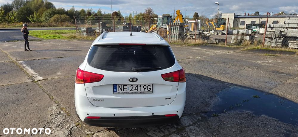Kia Ceed 1.6 CRDi S - 4
