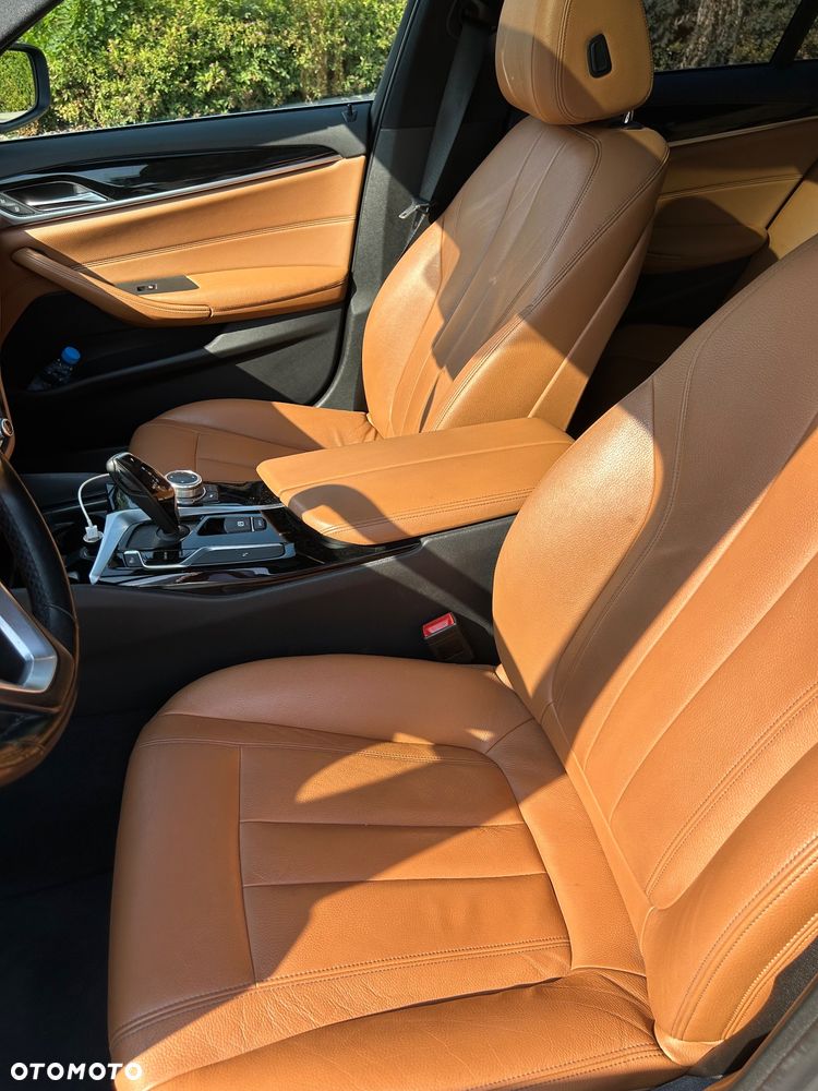 BMW Seria 5 520d xDrive MHEV Business Edition - 21