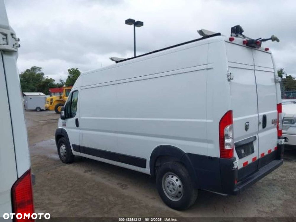 RAM ProMaster 2500 - 3
