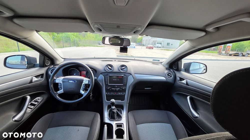 Ford Mondeo 2.0 TDCi Trend - 26