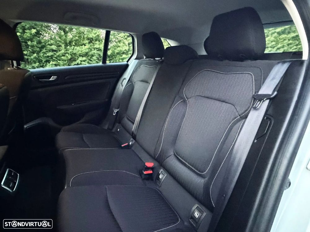 Renault Mégane Sport Tourer ENERGY dCi 110 INTENS - 22