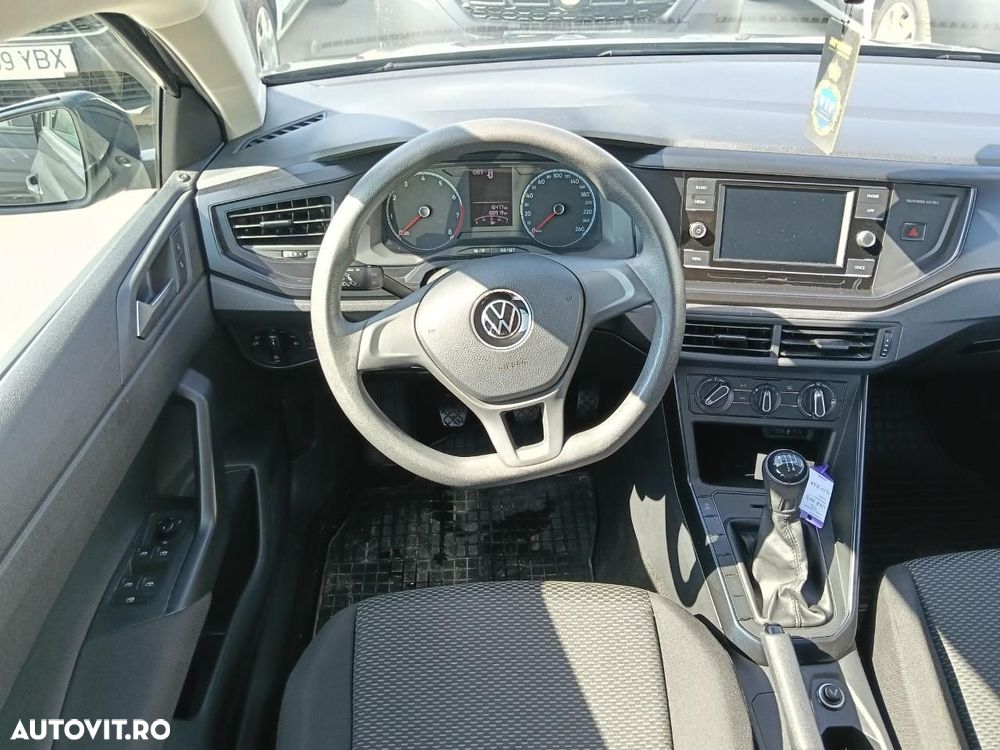 VOLKSWAGEN Polo 2021 — imagine 8