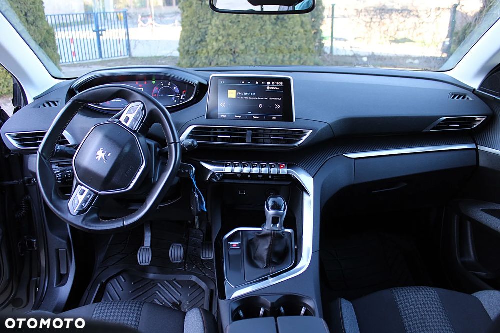 Peugeot 5008 - 15