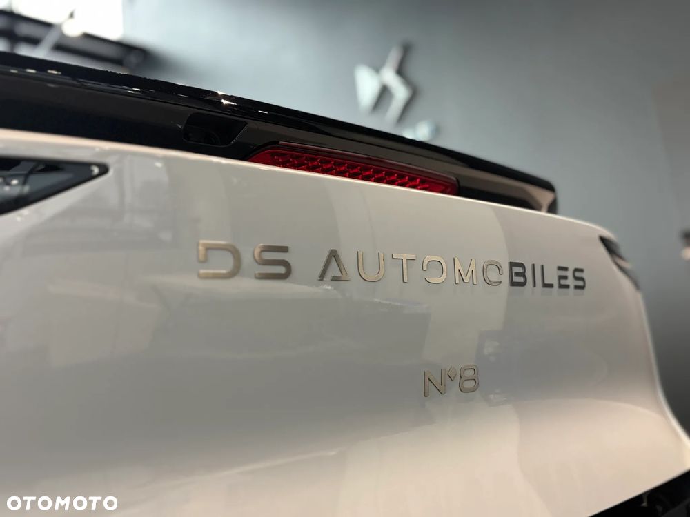 DS Automobiles N°8 - 30