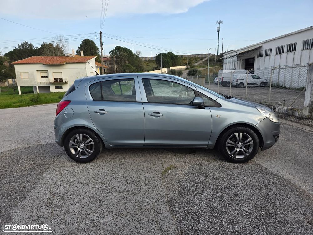 Opel Corsa 1.2 Enjoy - 15