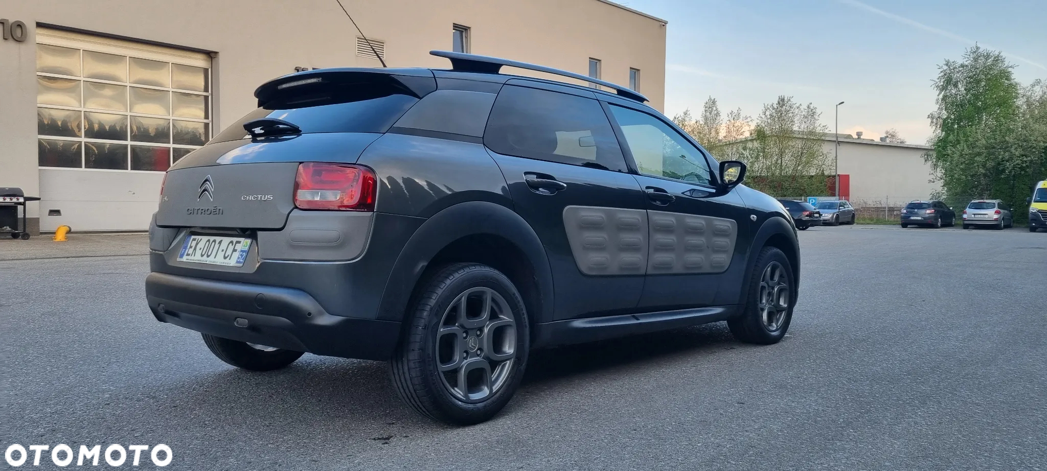 Citroën C4 Cactus BlueHDi 100 Stop&Start Shine - 11