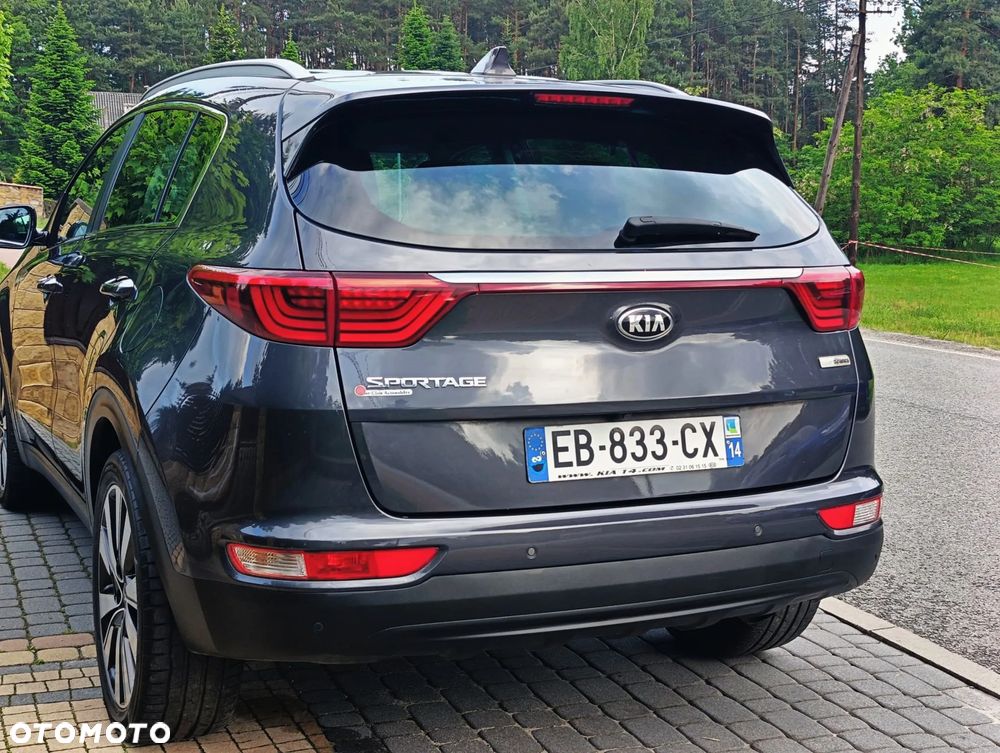 Kia Sportage 2.0 CRDI 2WD Spirit - 21