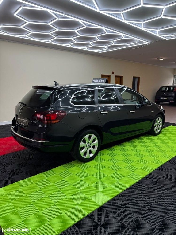 Opel Astra Sports Tourer 1.7 CDTI DPF ecoFLEX S&S Design Edition - 6
