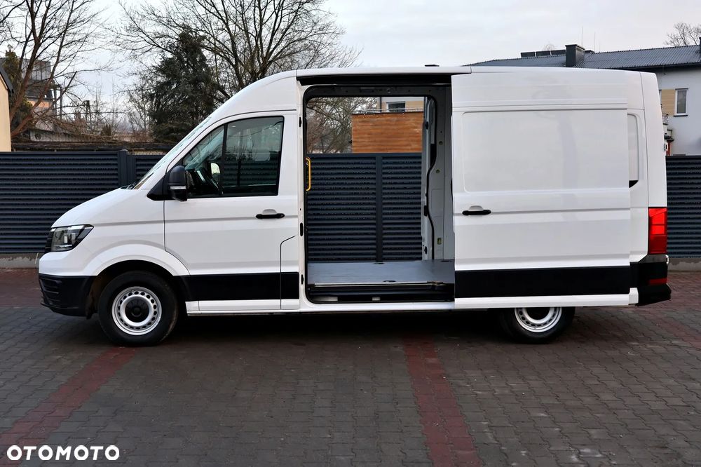 Volkswagen Crafter - 1