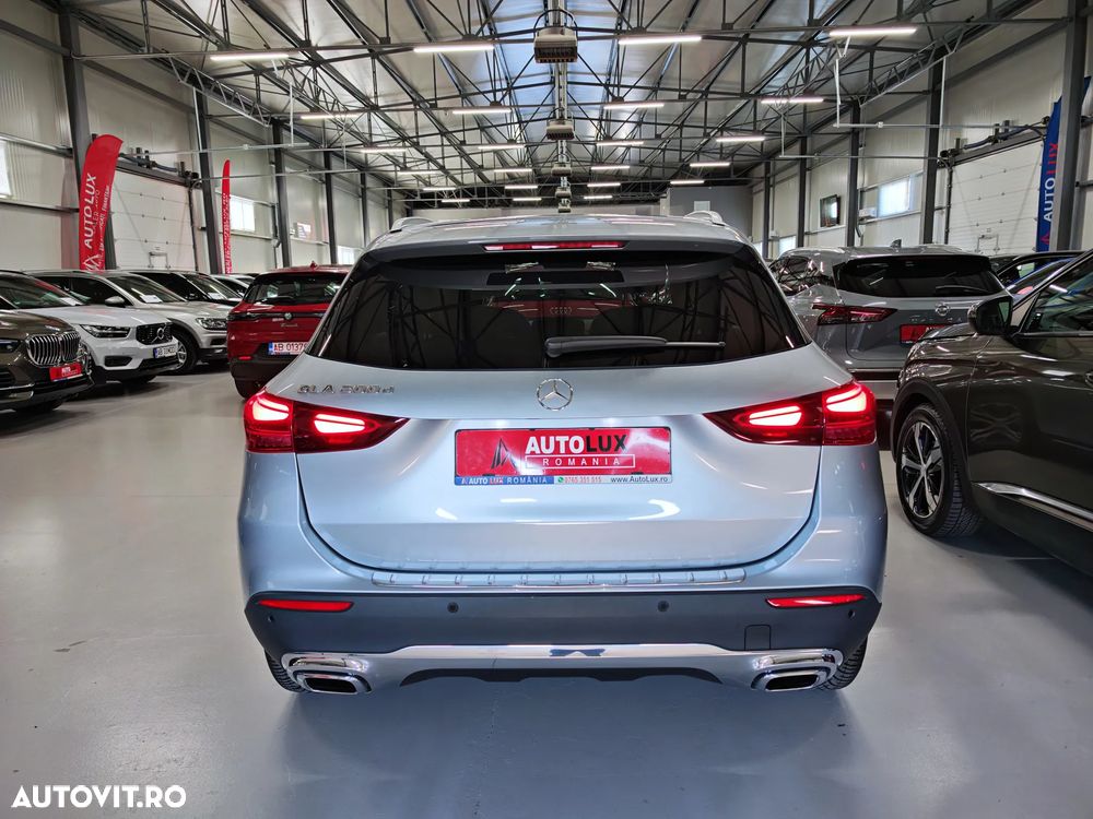 MERCEDES-BENZ GLA 2024 — imagine 6