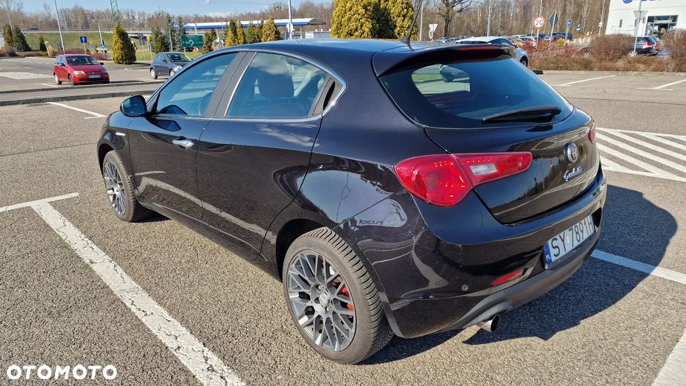 Alfa Romeo Giulietta - 5