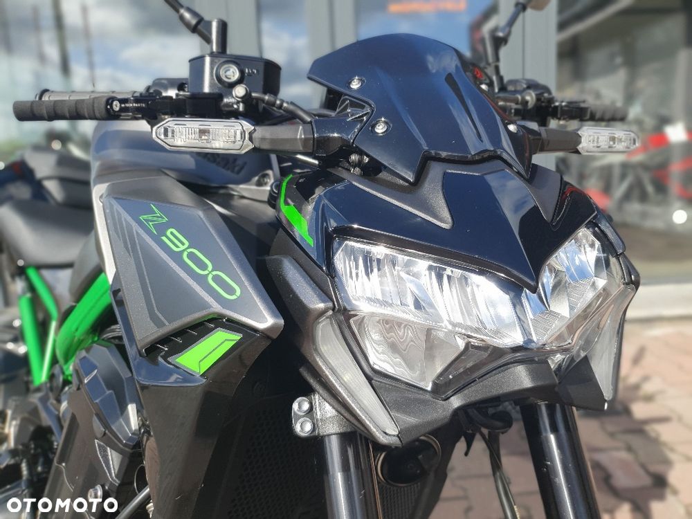 Kawasaki Z 900 - 36
