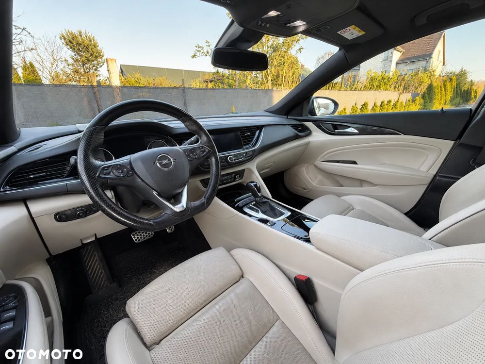 Opel Insignia 2.0 Direct Inj Trb 4x4 Ultimate Exclusive - 12