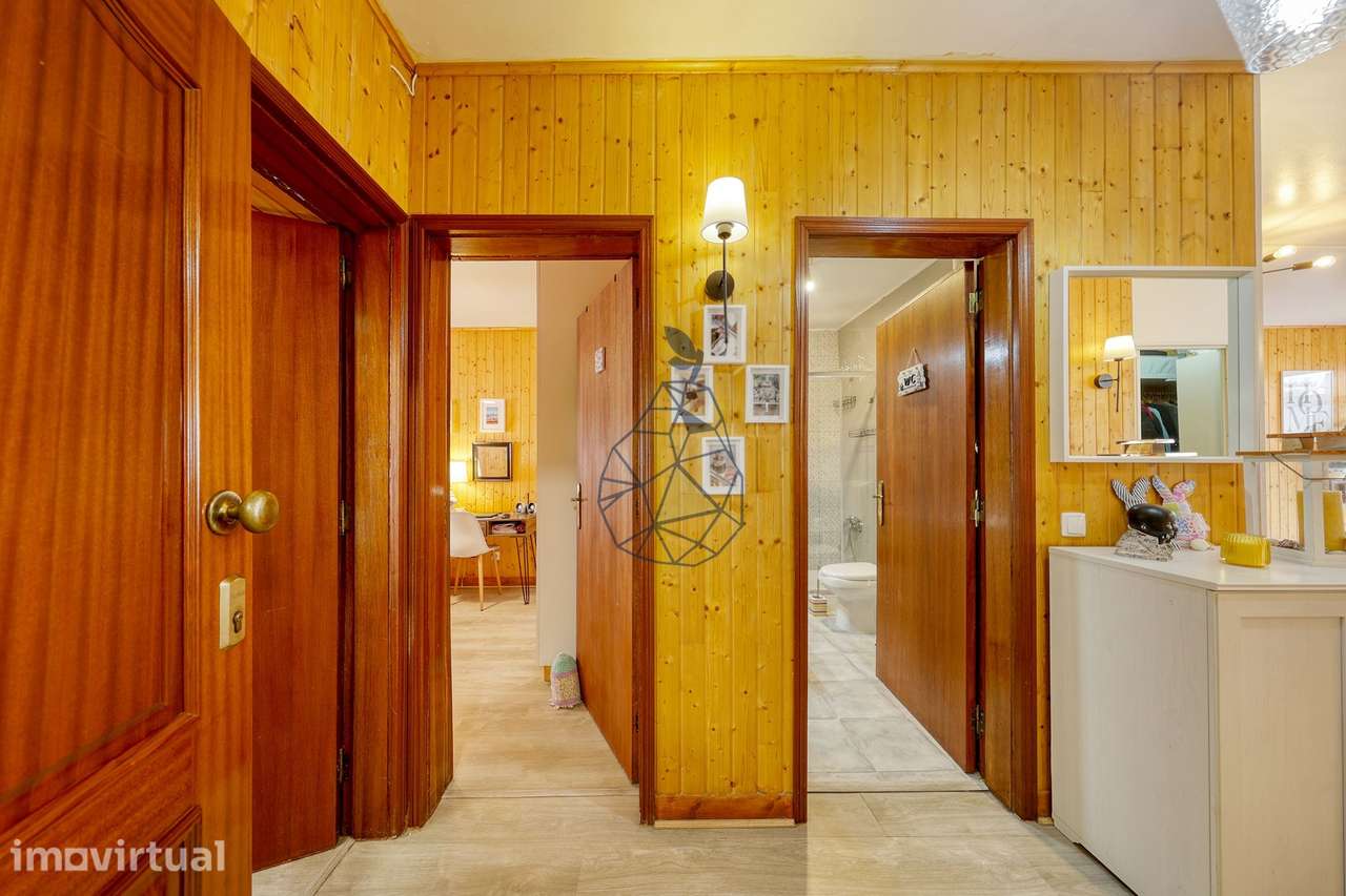 Apartamento T2  Encantador e funcional com detalhes acolhedores, Situa - Grande imagem: 4/38