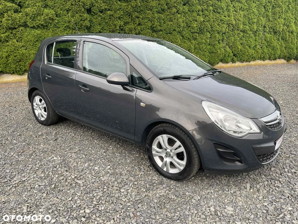 Opel Corsa - 1