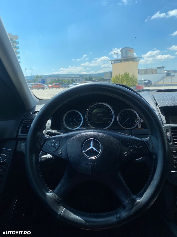Mercedes-Benz C 200 CDI DPF Automatik BlueEFFICIENCY SPORT EDITION - 9
