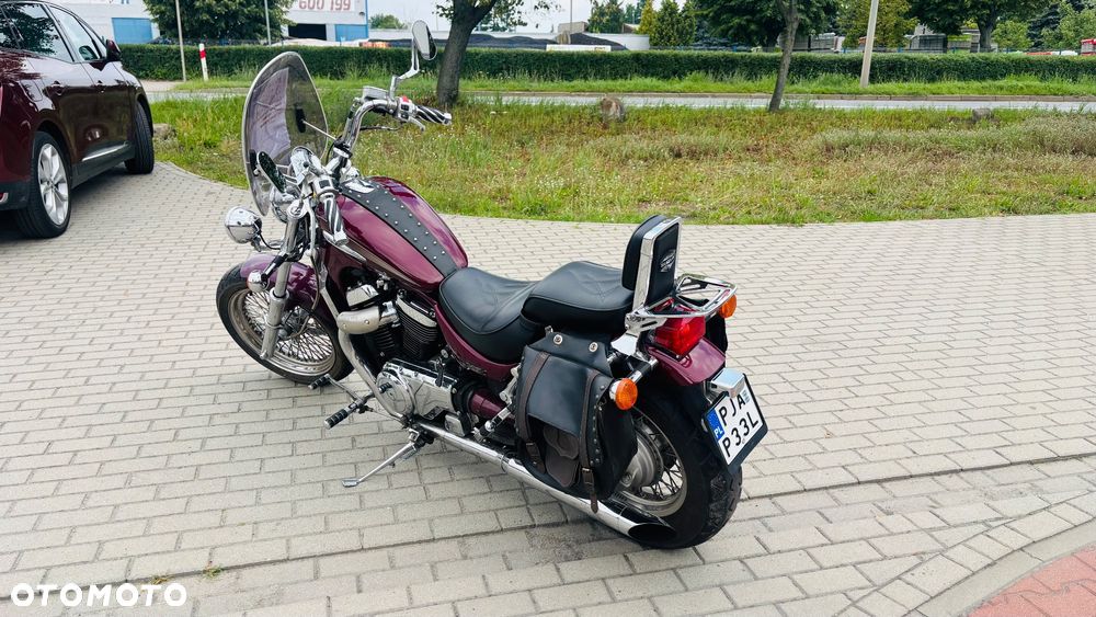 Suzuki Intruder - 5