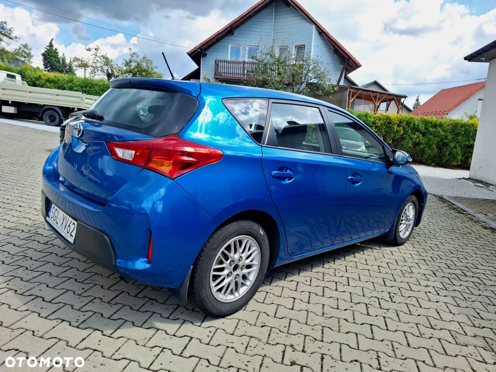 Toyota Auris - 6