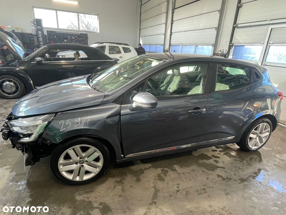 Renault Clio TCe 100 TomTom Edition - 4