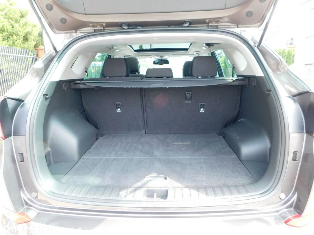 Hyundai Tucson - 12