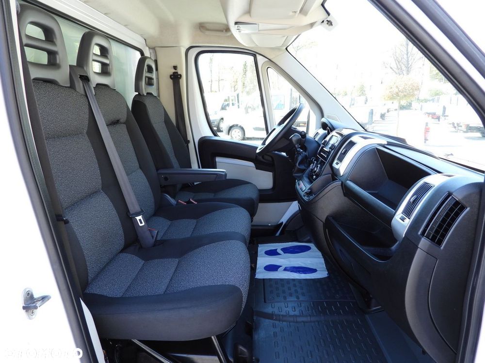 Fiat DUCATO KONTENER 9 PALET TEMPOMAT NAWIGACJA LEDY KLIMATYZACJA  130KM - 39