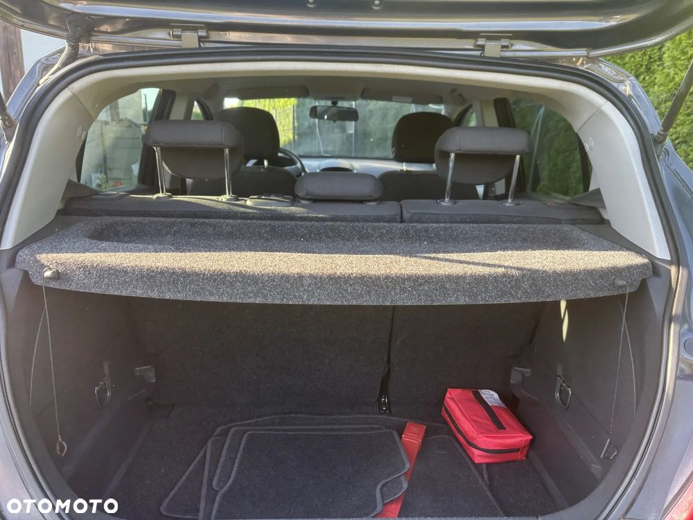 Opel Corsa - 3