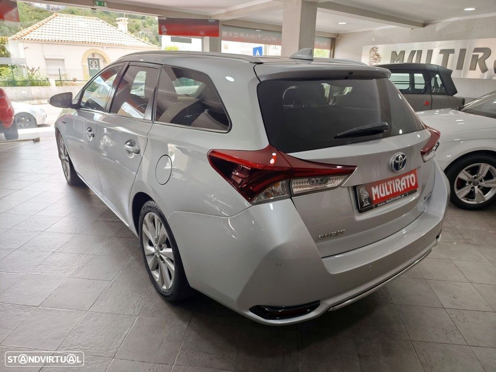 Toyota Auris Touring Sports 1.8 HSD Exclusive+Navi - 5