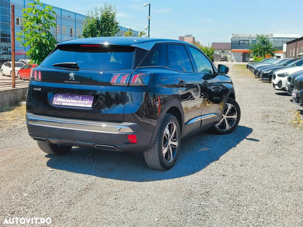 Peugeot 3008 PureTech 130 Stop & Start GPF EAT8 Allure - 4