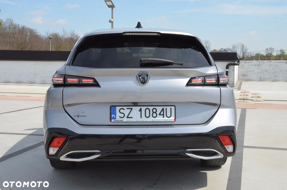 Peugeot 308 BlueHDi 130 EAT8 Allure - 16