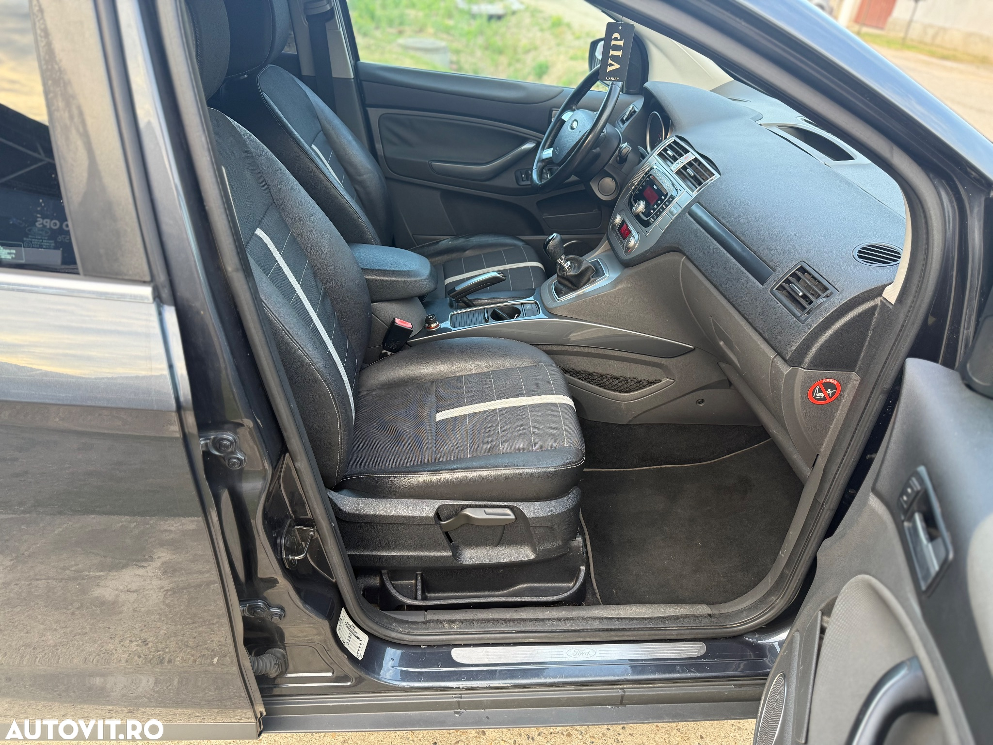 Ford Kuga 2.0 TDCi 4x4 Titanium - 5