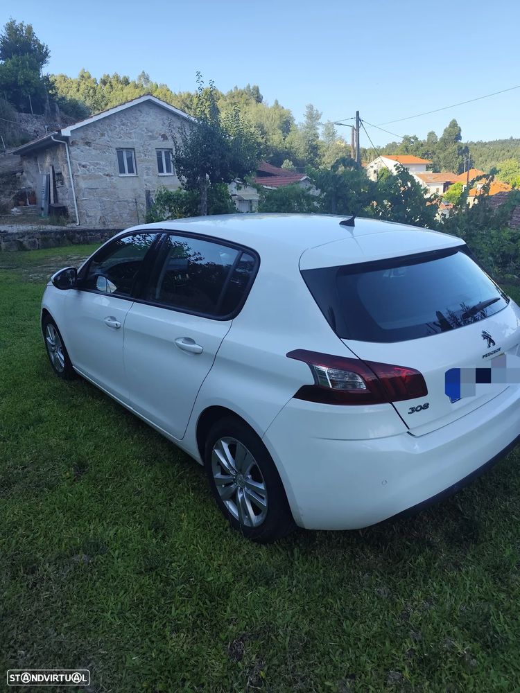 Peugeot 308 - 3